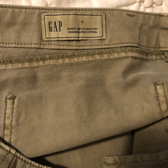 NWT Gap Khaki Loose Fit 4 Pants Low Rise Wide Leg - Picture 4 of 9